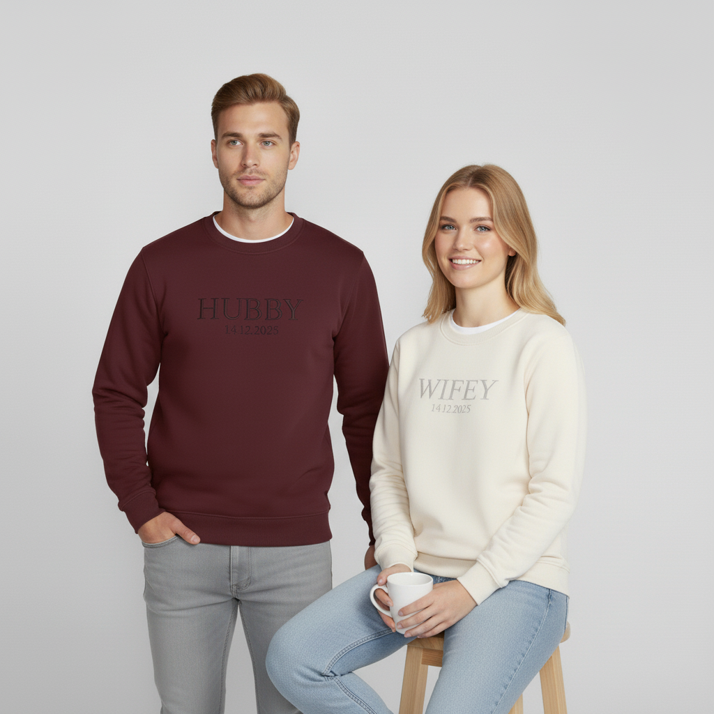 Персонализирани суитчъри за двойки „Hubby / Wife“ – Бродерия с дата по избор