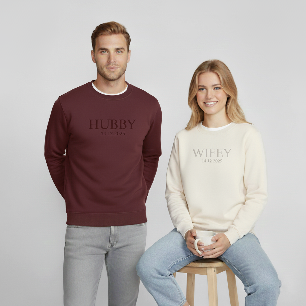 Персонализирани суитчъри за двойки „Hubby / Wife“ – Бродерия с дата по избор