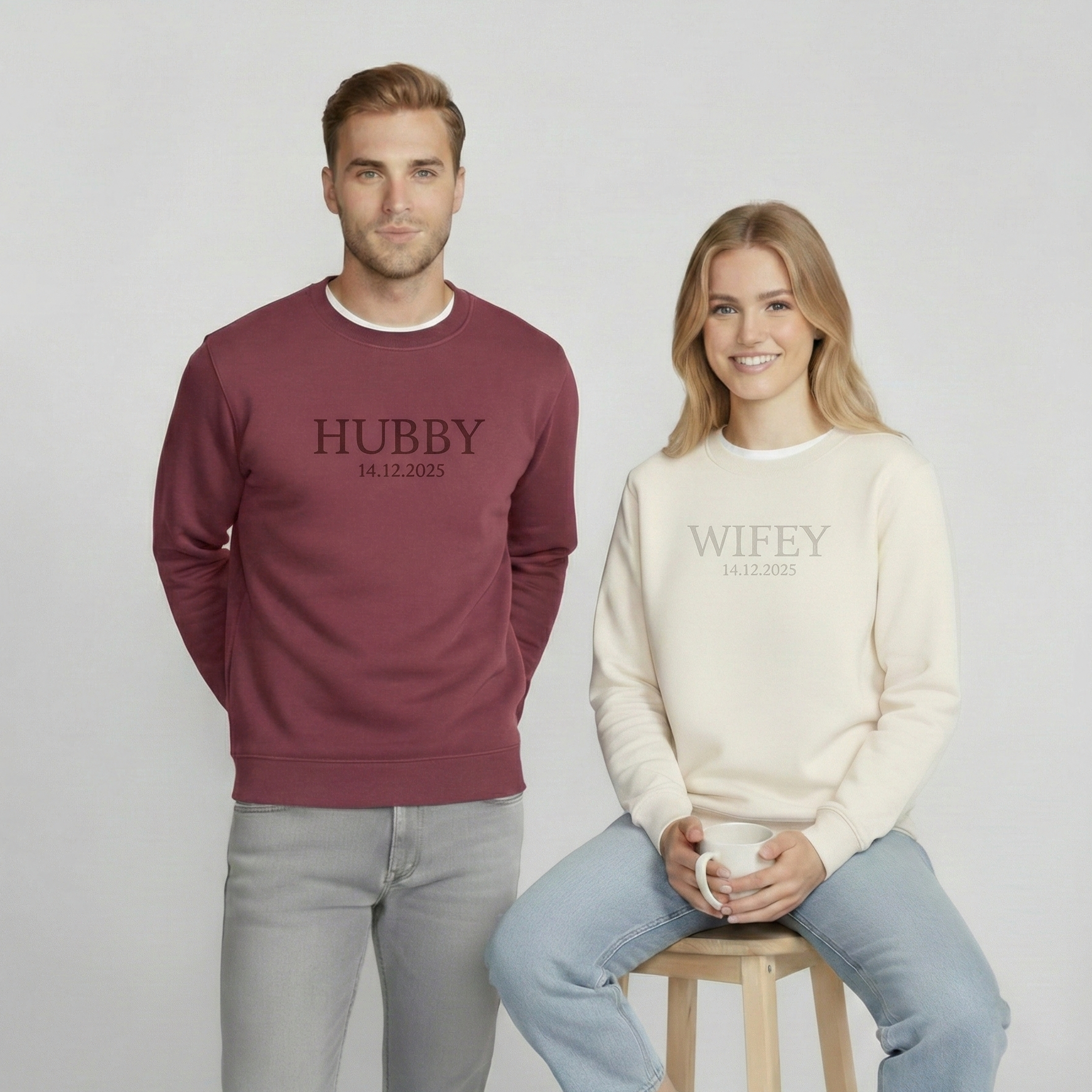 Персонализирани суитчъри за двойки „Hubby / Wife“ – Бродерия с дата по избор